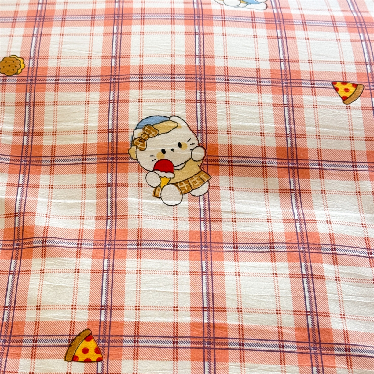 91家纺网 家纺一手货源 找家纺 经年 2026新款学生季上下铺韩版花边水洗云朵棉学生宿舍三件套四件套 复古K猫粉