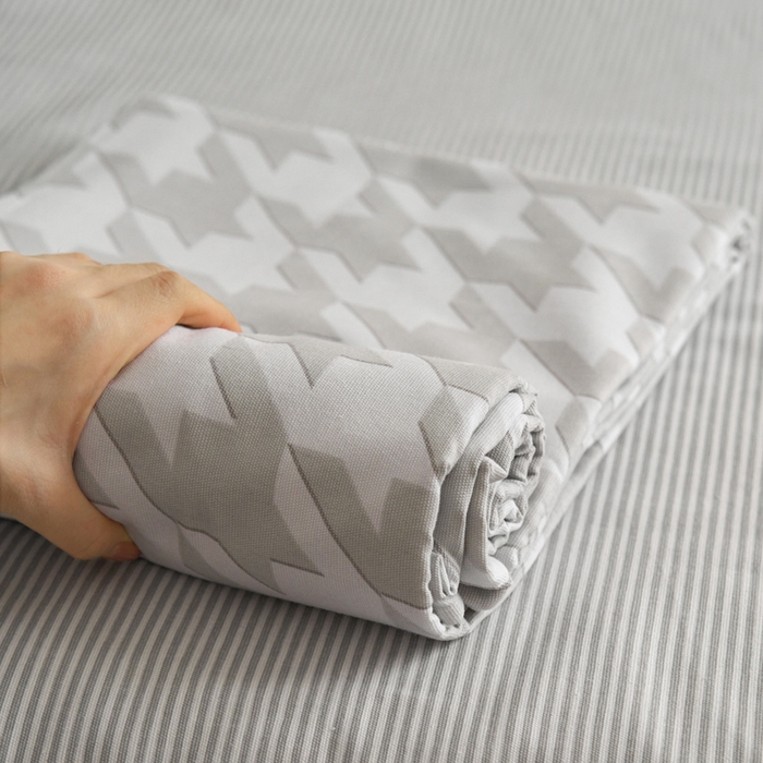 91家纺网 家纺一手货源 找家纺 小懒猪 2026新品全棉纯棉老粗布单品床单床单单件凉席席子 千鸟格灰