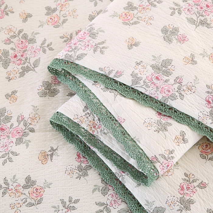 91家纺网 家纺一手货源 找家纺 米萝家居 2026新款100%棉花夏被四件套双层纱花边夏凉被空调被被子被芯直播 花团小熊