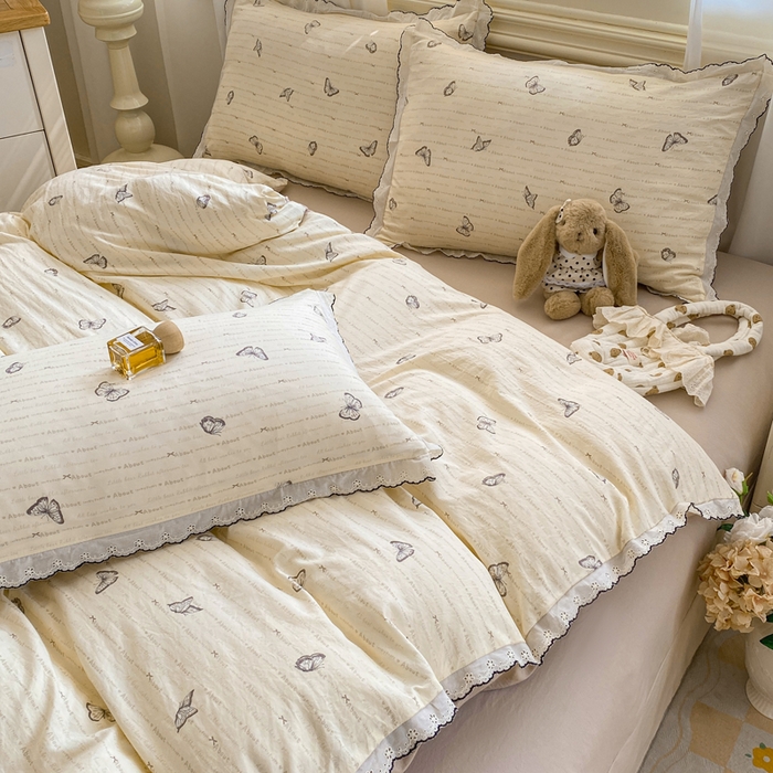 91家纺网 家纺一手货源 找家纺 豫见家纺 2026新款A类仿棉云感纱花边四件套 蝴蝶梦