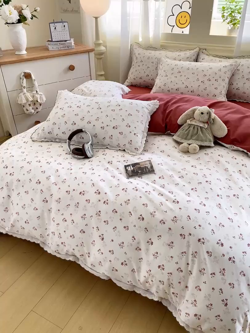 91家纺网 家纺一手货源 找家纺 豫见家纺 2026新款A类仿棉云感纱花边四件套 花影如梦