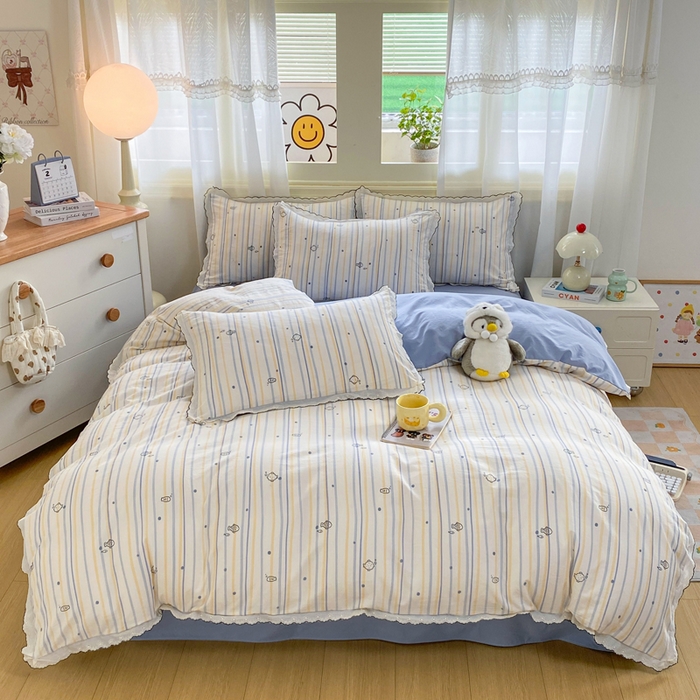 91家纺网 家纺一手货源 找家纺 豫见家纺 2026新款A类仿棉云感纱花边四件套 小鱼心事