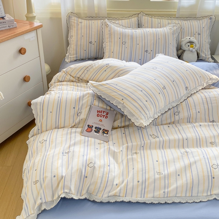 91家纺网 家纺一手货源 找家纺 豫见家纺 2026新款A类仿棉云感纱花边四件套 小鱼心事