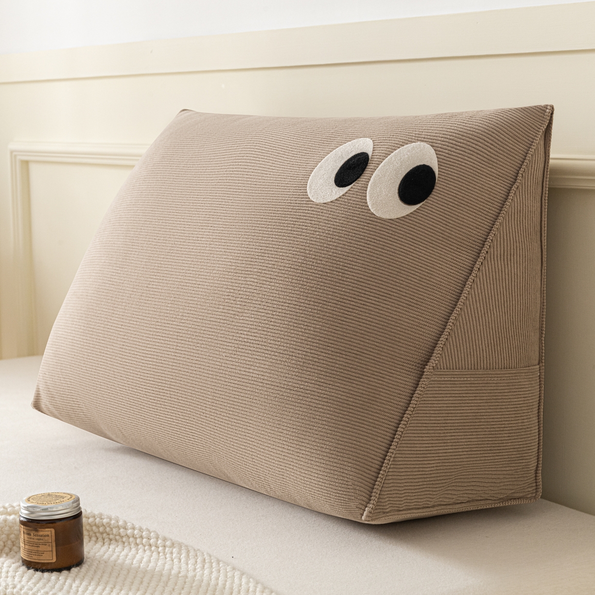 91家纺网 家纺一手货源 找家纺 （总）美达人 2026新款灯芯绒三角腰枕靠背