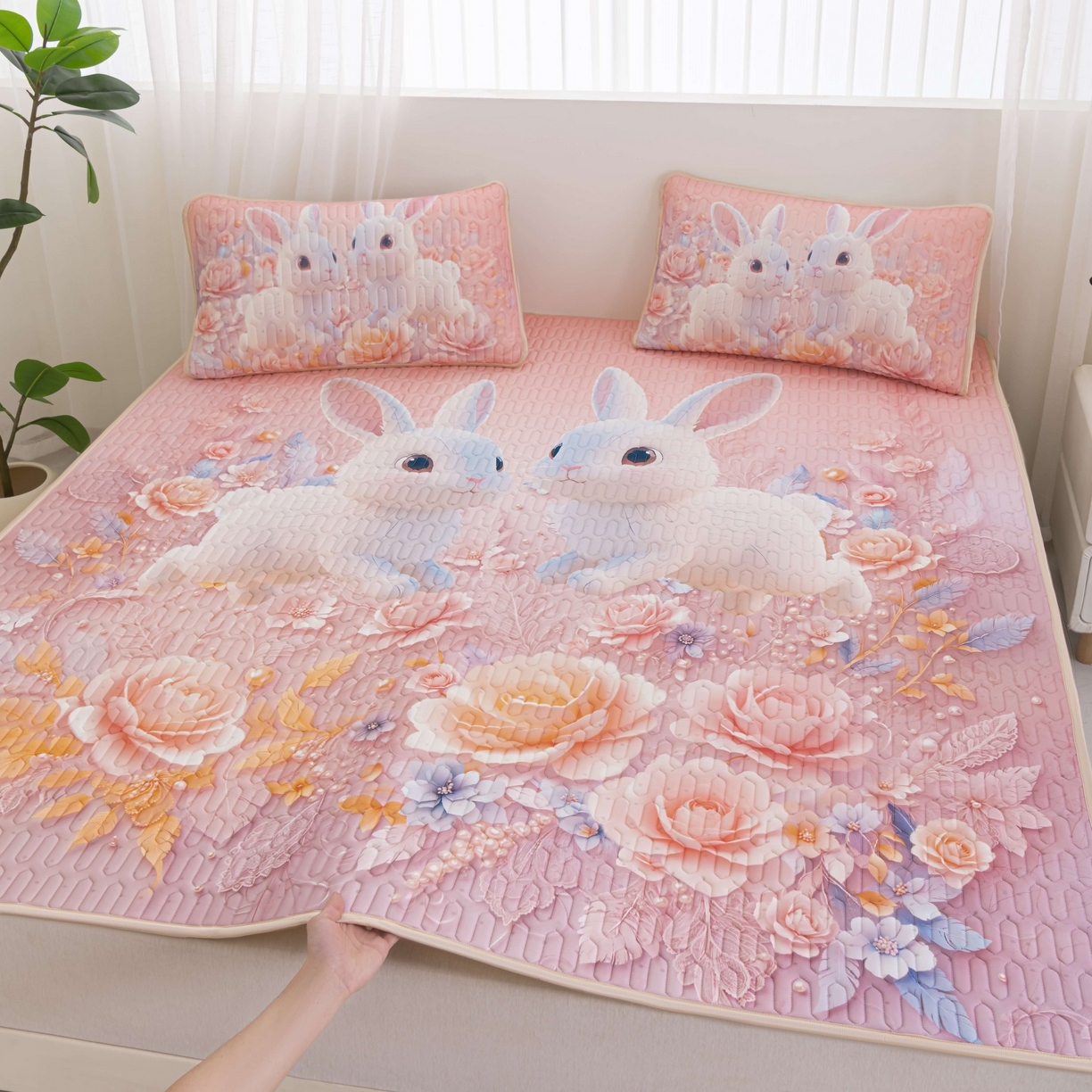 91家纺网 家纺一手货源 找家纺 （总）美丽折2026新品6mm厚天然乳胶凉席三件套 大版印花卡通乳胶凉席平铺款