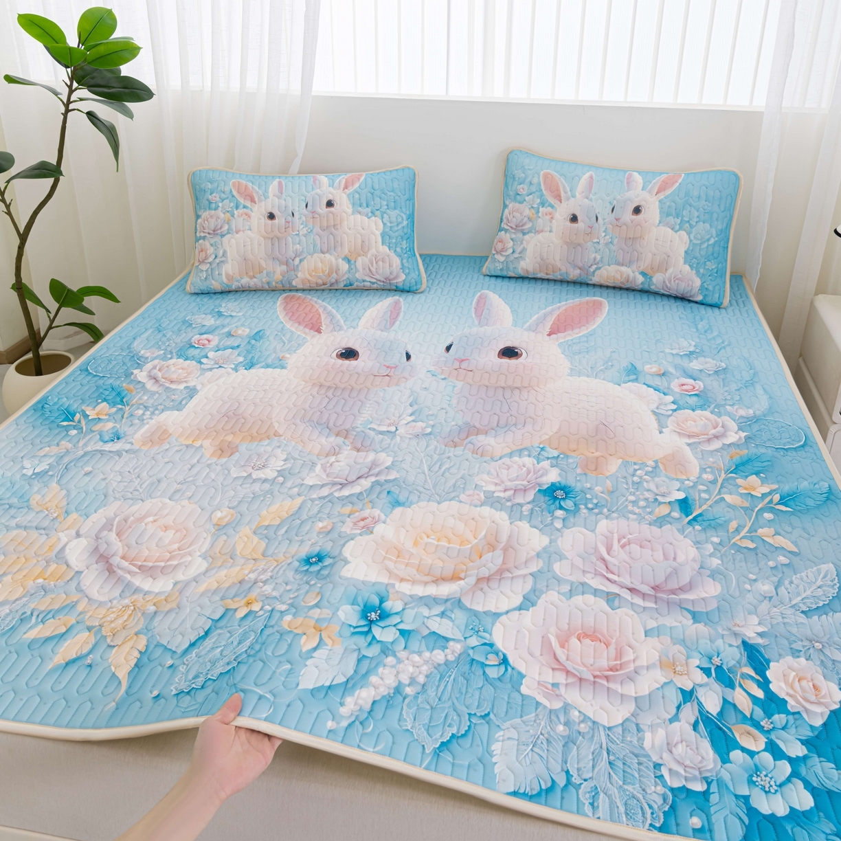 91家纺网 家纺一手货源 找家纺 （总）美丽折2026新品6mm厚天然乳胶凉席三件套 大版印花卡通乳胶凉席平铺款