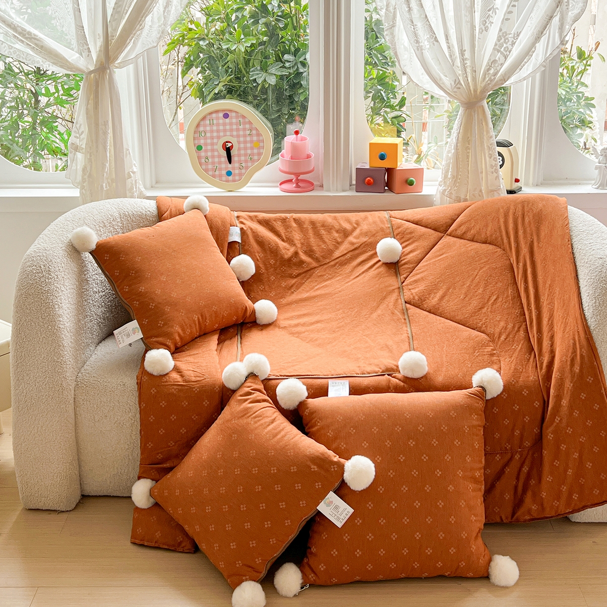 91家纺网 家纺一手货源 找家纺 （总）古本家居 2026新款四季水洗毛球系列抱枕被