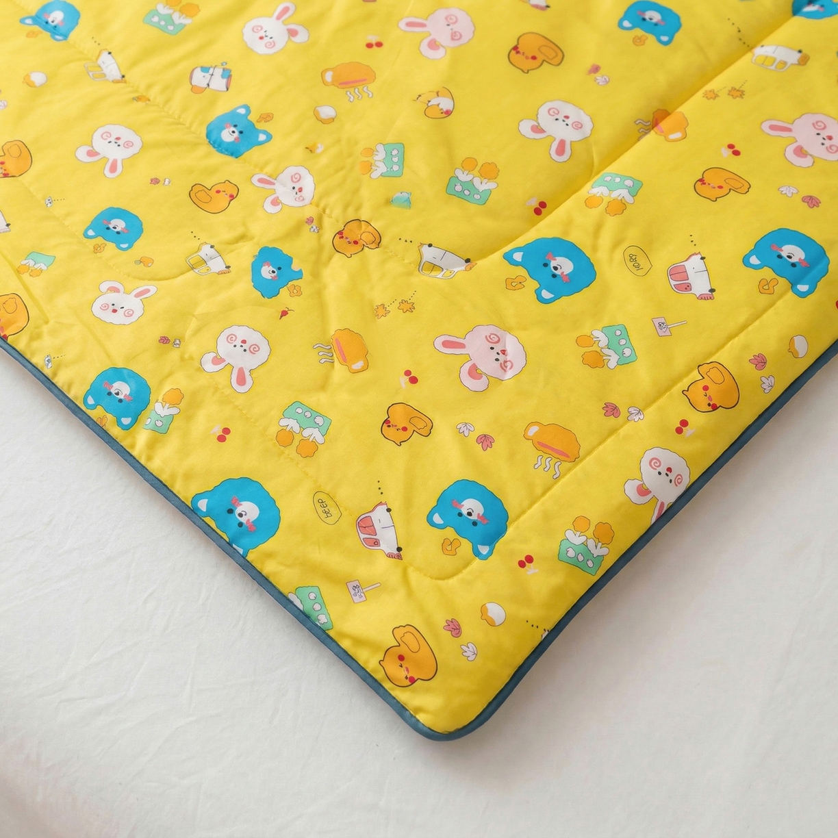 91家纺网 家纺一手货源 找家纺 春妮家纺 2026新款卡通幼儿园全棉儿童夏被夏凉被空调被 萌宠乐园