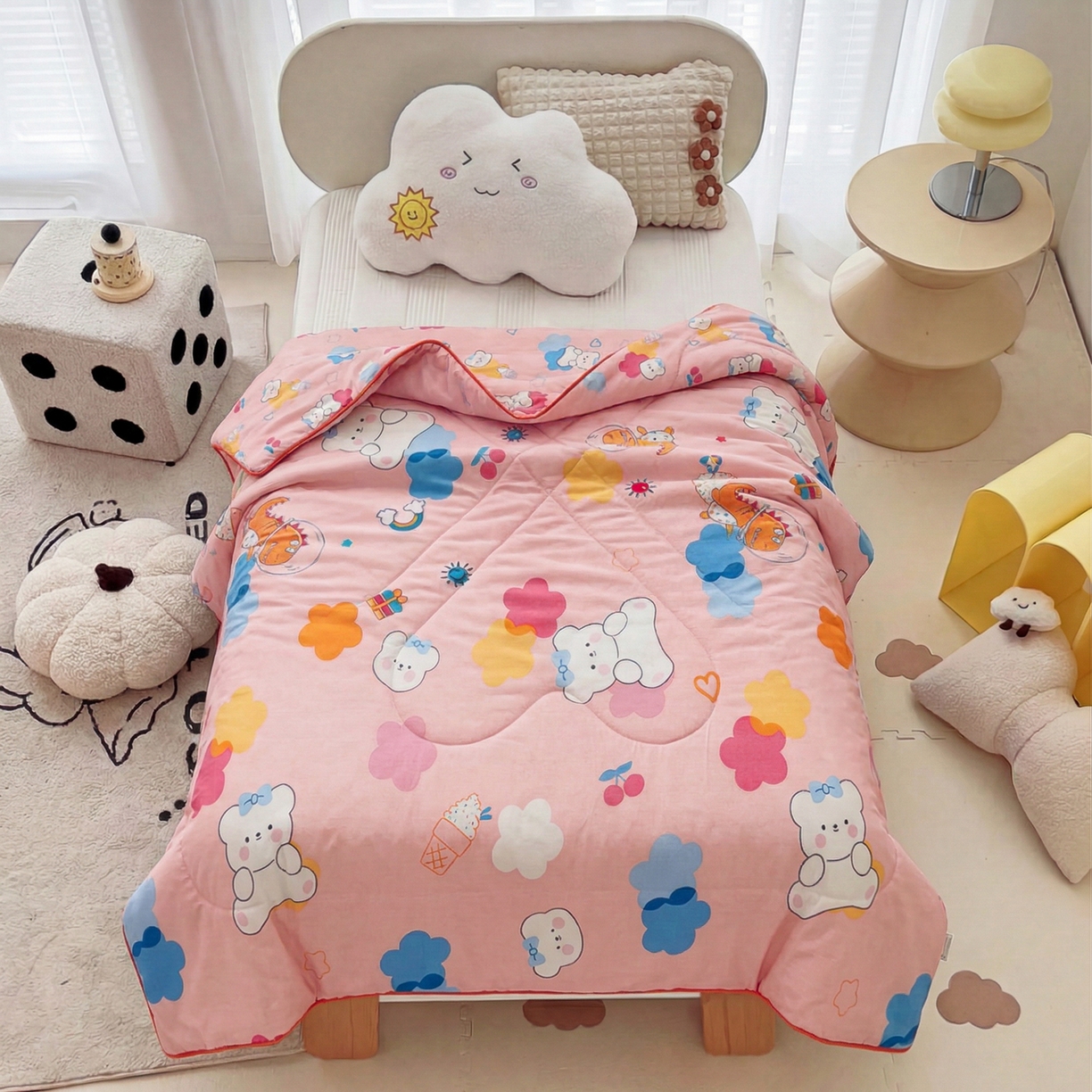 91家纺网 家纺一手货源 找家纺 春妮家纺 2026新款卡通幼儿园全棉儿童夏被夏凉被空调被 甜心小熊
