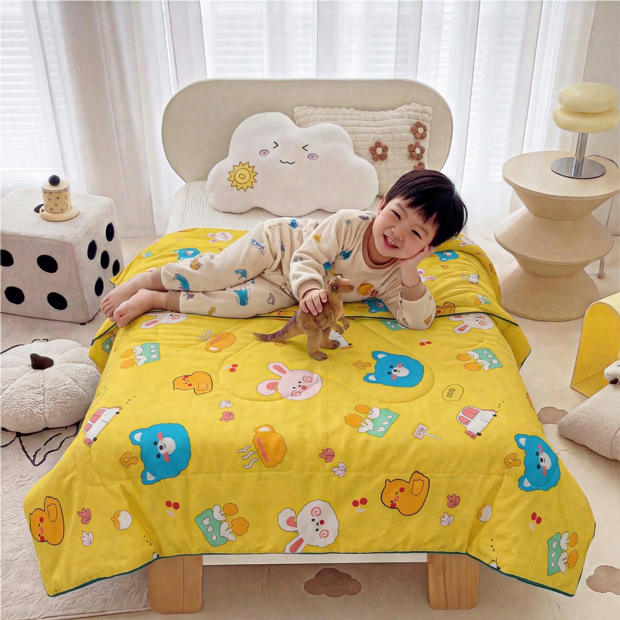91家纺网 家纺一手货源 找家纺 春妮家纺 2026新款卡通幼儿园全棉儿童夏被夏凉被空调被 萌宠乐园
