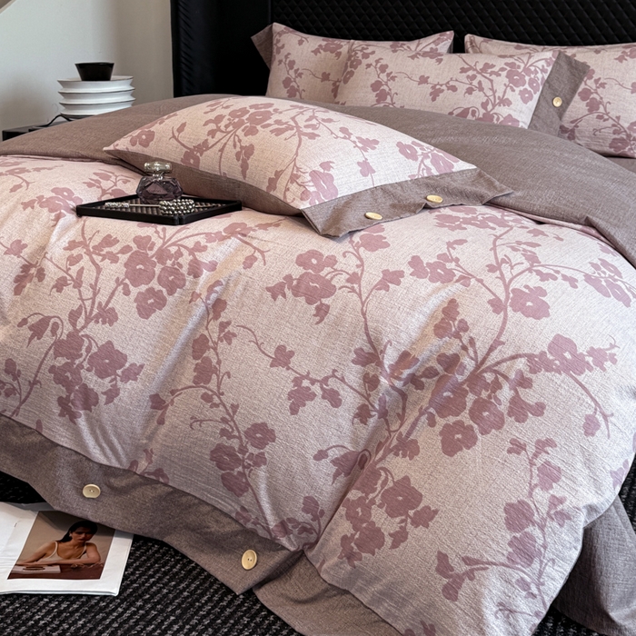 91家纺网 家纺一手货源 找家纺 晚爱家纺（原晚安家居） 2026新款加厚双层纱原麻纽扣款四件套 繁花粉