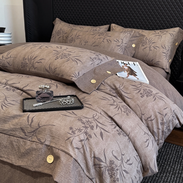 91家纺网 家纺一手货源 找家纺 晚爱家纺（原晚安家居） 2026新款加厚双层纱原麻纽扣款四件套 深秋咖