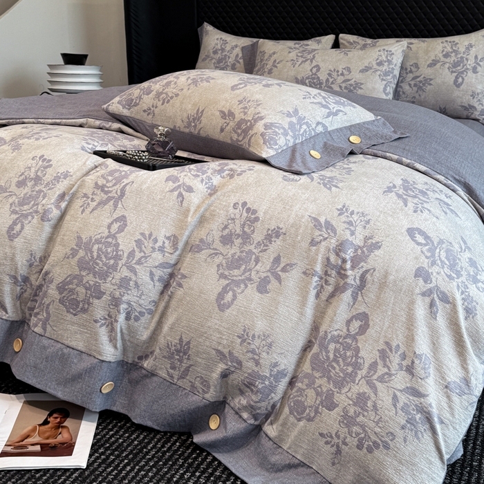 91家纺网 家纺一手货源 找家纺 晚爱家纺（原晚安家居） 2026新款加厚双层纱原麻纽扣款四件套 绽放