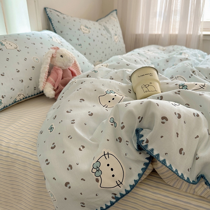 91家纺网 家纺一手货源 找家纺 瑞莱 （持续上新）2026新款全棉纯棉印花贝壳边四件套 蓝调豹纹喵