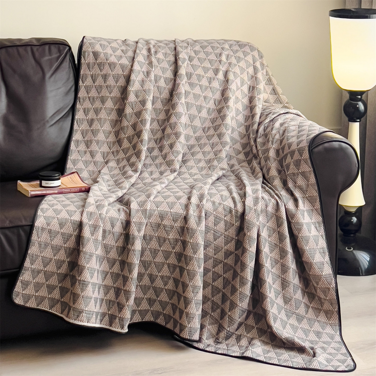 91家纺网 家纺一手货源 找家纺 布凡家居 2026新款全棉纯棉四层纱夏被盖毯床盖午睡毯沙发毯毯子 波光粼粼