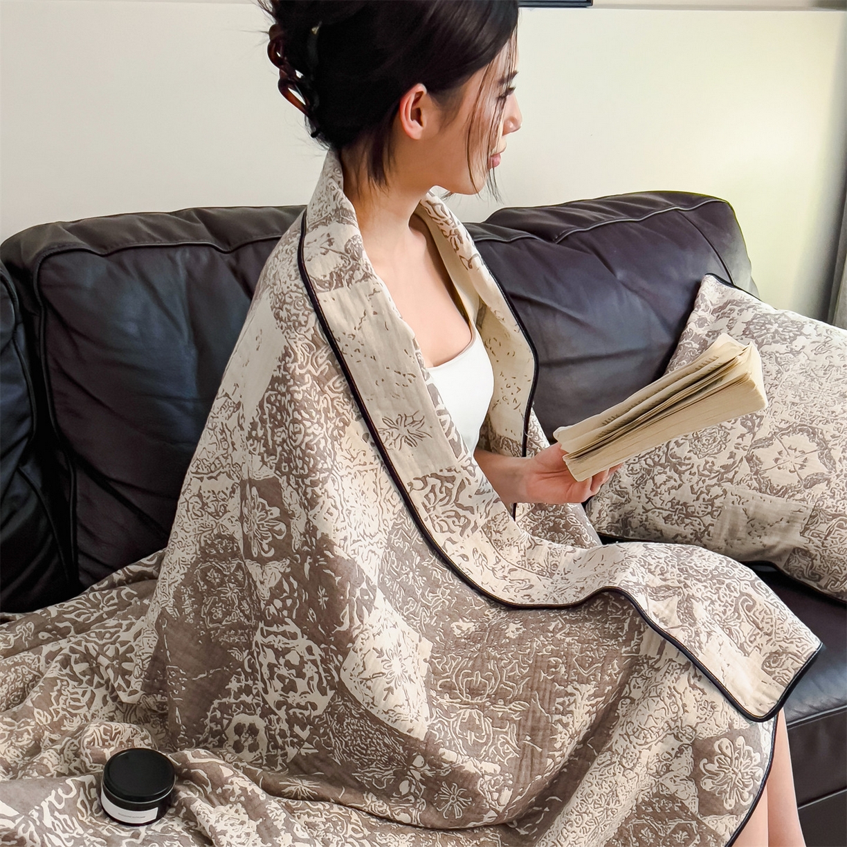 91家纺网 家纺一手货源 找家纺 布凡家居 2026新款全棉纯棉四层纱夏被盖毯床盖午睡毯沙发毯毯子 琥珀