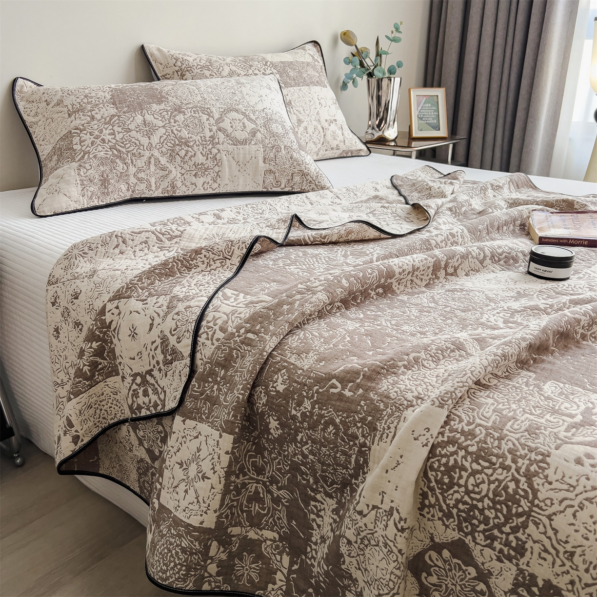 91家纺网 家纺一手货源 找家纺 布凡家居 2026新款全棉纯棉四层纱夏被盖毯床盖午睡毯沙发毯毯子 琥珀