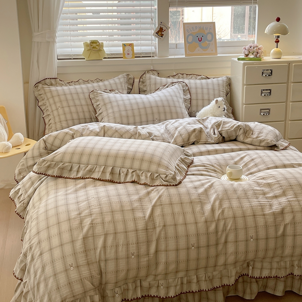 91家纺网 家纺一手货源 找家纺 （总）莱米家纺 2026春夏新款轻奢亲肤韩版贝壳花边床盖四件套