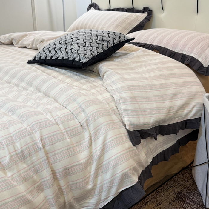 91家纺网 家纺一手货源 找家纺 疆东 【疆东】2026韩版蕾丝花边纯棉全棉双层纱四件套印花纯棉四件套法式赫本木耳花边全棉公主双层纱四件套 彩虹条