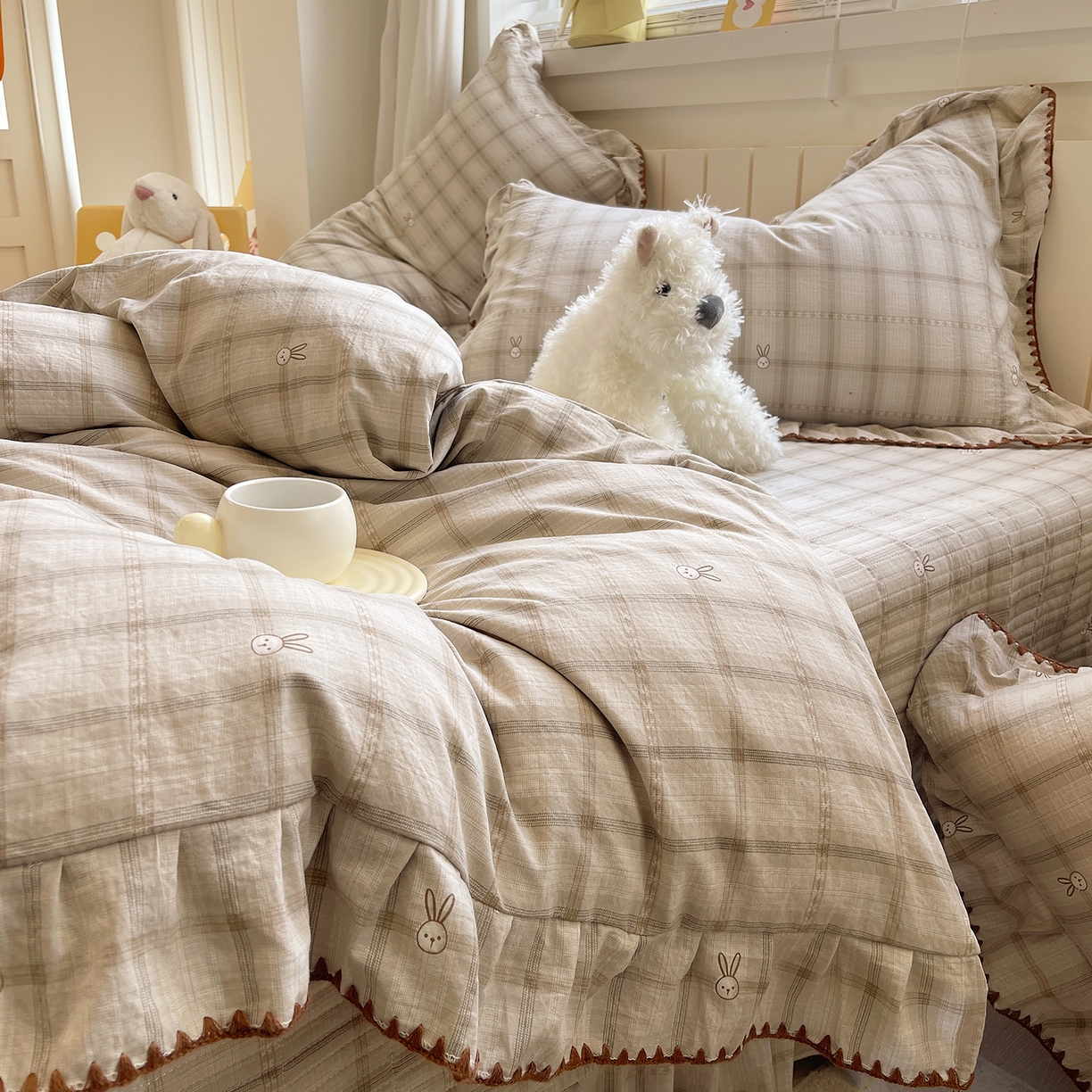 91家纺网 家纺一手货源 找家纺 （总）莱米家纺 2026春夏新款轻奢亲肤韩版贝壳花边床盖四件套