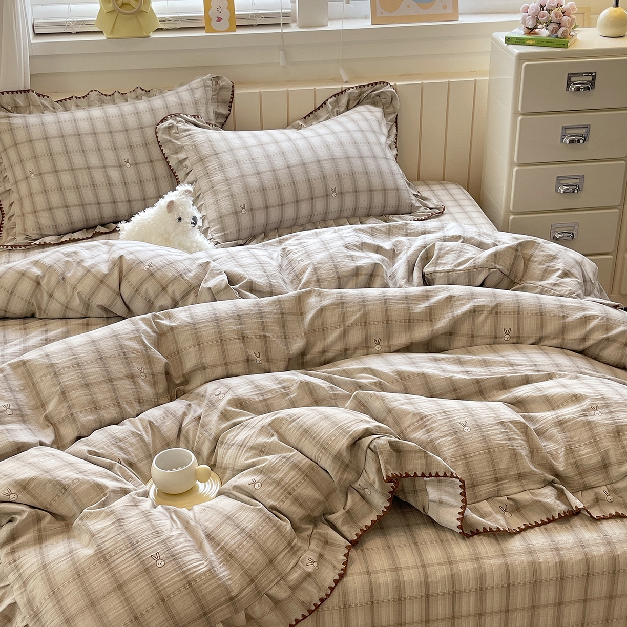 91家纺网 家纺一手货源 找家纺 （总）莱米家纺 2026春夏新款轻奢亲肤韩版贝壳花边床盖四件套