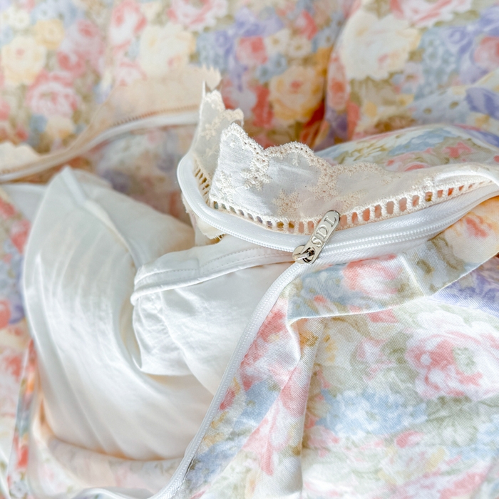 91家纺网 家纺一手货源 找家纺 疆东 【疆东】2026韩版蕾丝花边纯棉全棉双层纱四件套印花纯棉四件套法式赫本木耳花边全棉公主双层纱四件套 玫瑰庄园