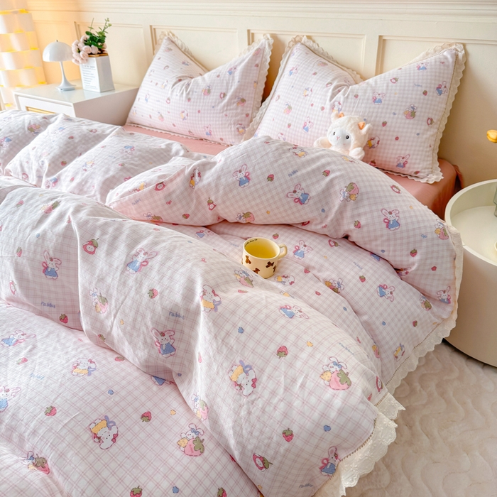 91家纺网 家纺一手货源 找家纺 疆东 【疆东】2026韩版蕾丝花边纯棉全棉双层纱四件套印花纯棉四件套法式赫本木耳花边全棉公主双层纱四件套 甜心小兔粉