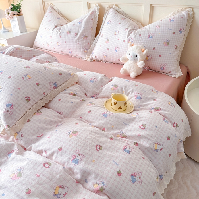 91家纺网 家纺一手货源 找家纺 疆东 【疆东】2026韩版蕾丝花边纯棉全棉双层纱四件套印花纯棉四件套法式赫本木耳花边全棉公主双层纱四件套 甜心小兔粉