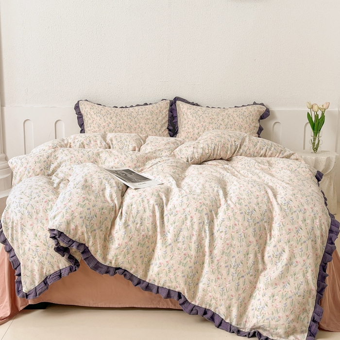 91家纺网 家纺一手货源 找家纺 疆东 【疆东】2026韩版蕾丝花边纯棉全棉双层纱四件套印花纯棉四件套法式赫本木耳花边全棉公主双层纱四件套 小苍兰