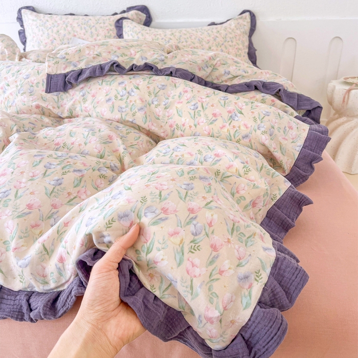 91家纺网 家纺一手货源 找家纺 疆东 【疆东】2026韩版蕾丝花边纯棉全棉双层纱四件套印花纯棉四件套法式赫本木耳花边全棉公主双层纱四件套 小苍兰