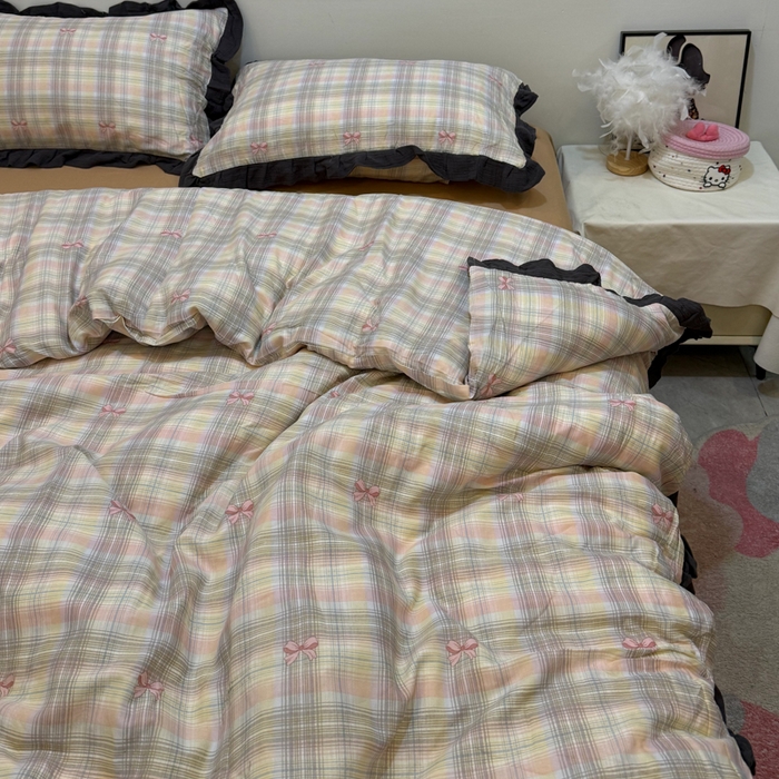 91家纺网 家纺一手货源 找家纺 疆东 【疆东】2026韩版蕾丝花边纯棉全棉双层纱四件套印花纯棉四件套法式赫本木耳花边全棉公主双层纱四件套 蝴蝶结粉