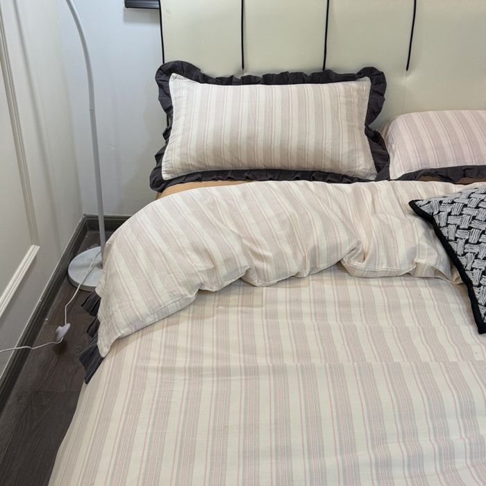 91家纺网 家纺一手货源 找家纺 疆东 【疆东】2026韩版蕾丝花边纯棉全棉双层纱四件套印花纯棉四件套法式赫本木耳花边全棉公主双层纱四件套 彩虹条