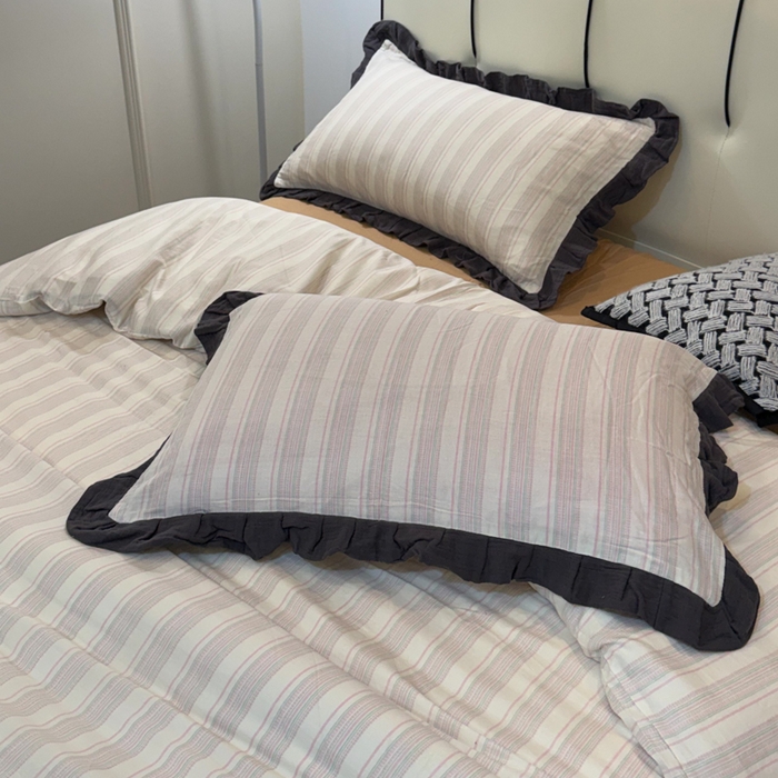 91家纺网 家纺一手货源 找家纺 疆东 【疆东】2026韩版蕾丝花边纯棉全棉双层纱四件套印花纯棉四件套法式赫本木耳花边全棉公主双层纱四件套 彩虹条