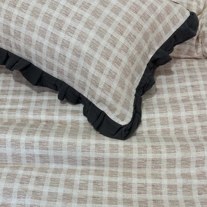 91家纺网 家纺一手货源 找家纺 疆东 【疆东】2026韩版蕾丝花边纯棉全棉双层纱四件套印花纯棉四件套法式赫本木耳花边全棉公主双层纱四件套 棕格