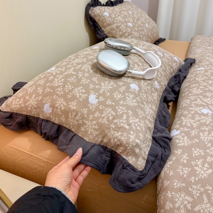 91家纺网 家纺一手货源 找家纺 疆东 【疆东】2026韩版蕾丝花边纯棉全棉双层纱四件套印花纯棉四件套法式赫本木耳花边全棉公主双层纱四件套 雪花兔