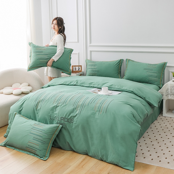 91家纺网 家纺一手货源 找家纺 疆东 疆东2026年纯色高端轻奢长绒棉纯棉全棉刺绣四件套简约素色匹马棉全棉纯棉刺绣花四件套被套床单套件 翡翠绿