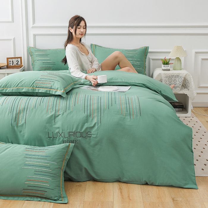 91家纺网 家纺一手货源 找家纺 疆东 疆东2026年纯色高端轻奢长绒棉纯棉全棉刺绣四件套简约素色匹马棉全棉纯棉刺绣花四件套被套床单套件 翡翠绿