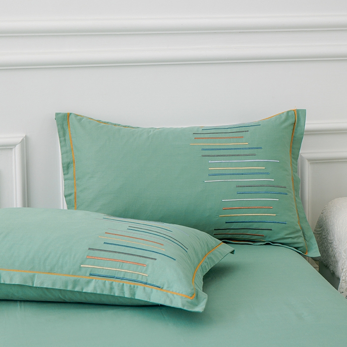 91家纺网 家纺一手货源 找家纺 疆东 疆东2026年纯色高端轻奢长绒棉纯棉全棉刺绣四件套简约素色匹马棉全棉纯棉刺绣花四件套被套床单套件 翡翠绿