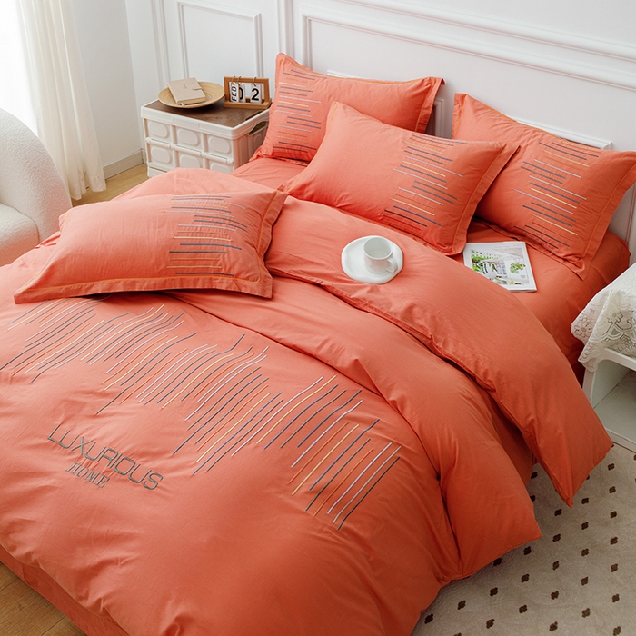 91家纺网 家纺一手货源 找家纺 疆东 疆东2026年纯色高端轻奢长绒棉纯棉全棉刺绣四件套简约素色匹马棉全棉纯棉刺绣花四件套被套床单套件 太阳橙