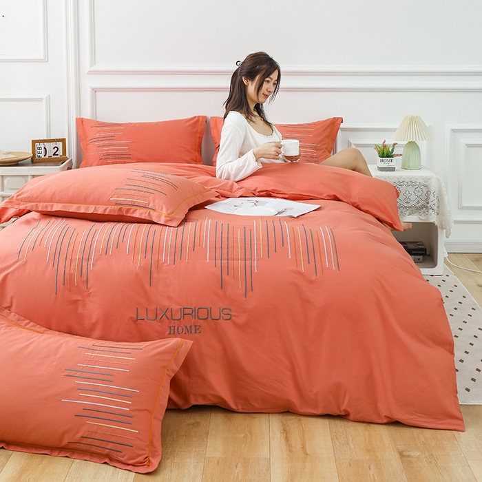 91家纺网 家纺一手货源 找家纺 疆东 疆东2026年纯色高端轻奢长绒棉纯棉全棉刺绣四件套简约素色匹马棉全棉纯棉刺绣花四件套被套床单套件 太阳橙