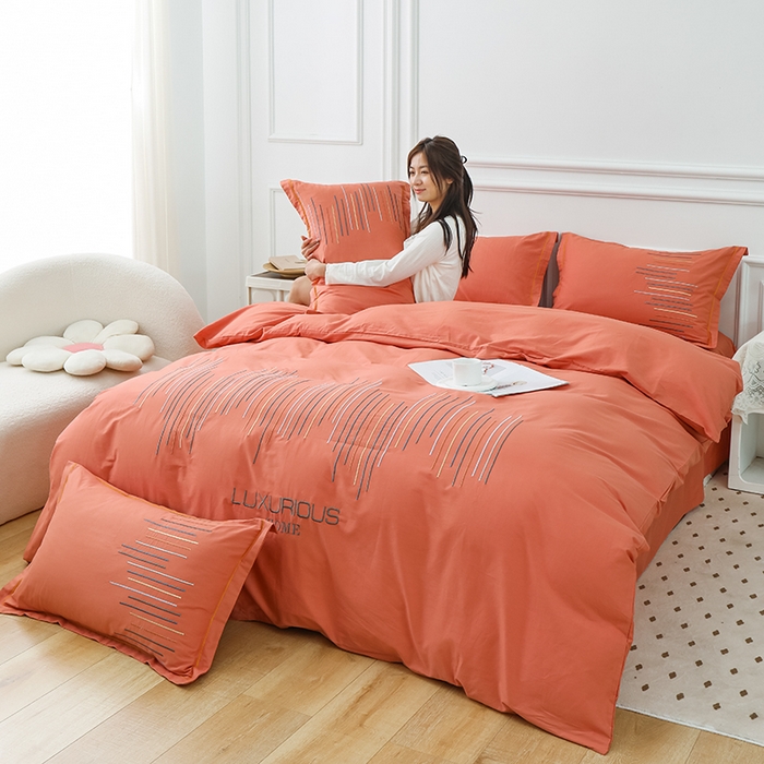 91家纺网 家纺一手货源 找家纺 疆东 疆东2026年纯色高端轻奢长绒棉纯棉全棉刺绣四件套简约素色匹马棉全棉纯棉刺绣花四件套被套床单套件 太阳橙