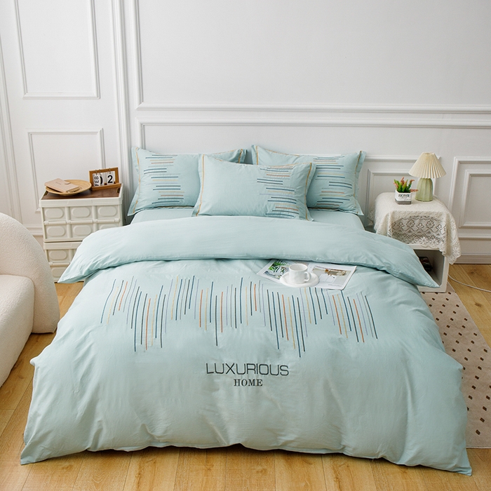 疆东 疆东2026年纯色高端轻奢长绒棉纯棉全棉刺绣四件套简约素色匹马棉全棉纯棉刺绣花四件套被套床单套件 天青