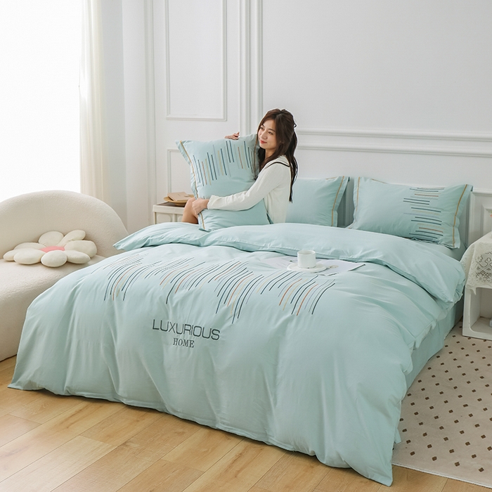 91家纺网 家纺一手货源 找家纺 疆东 疆东2026年纯色高端轻奢长绒棉纯棉全棉刺绣四件套简约素色匹马棉全棉纯棉刺绣花四件套被套床单套件 天青