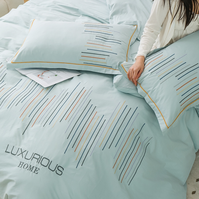 91家纺网 家纺一手货源 找家纺 疆东 疆东2026年纯色高端轻奢长绒棉纯棉全棉刺绣四件套简约素色匹马棉全棉纯棉刺绣花四件套被套床单套件 天青