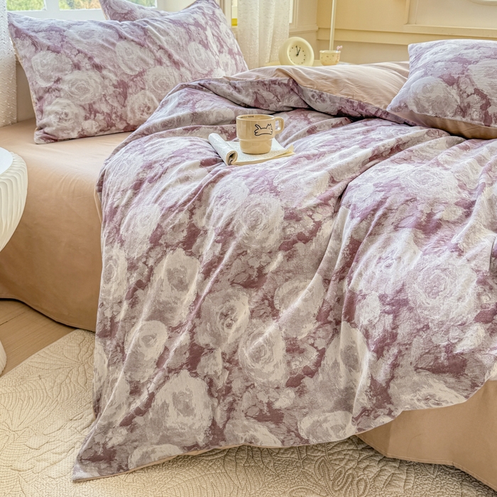 91家纺网 家纺一手货源 找家纺 疆东 疆东2026新款60支A类全棉长绒棉纯棉色织大提花四件套水洗全棉纯棉厚织色织提花肌理被套四件套单品 云裳紫