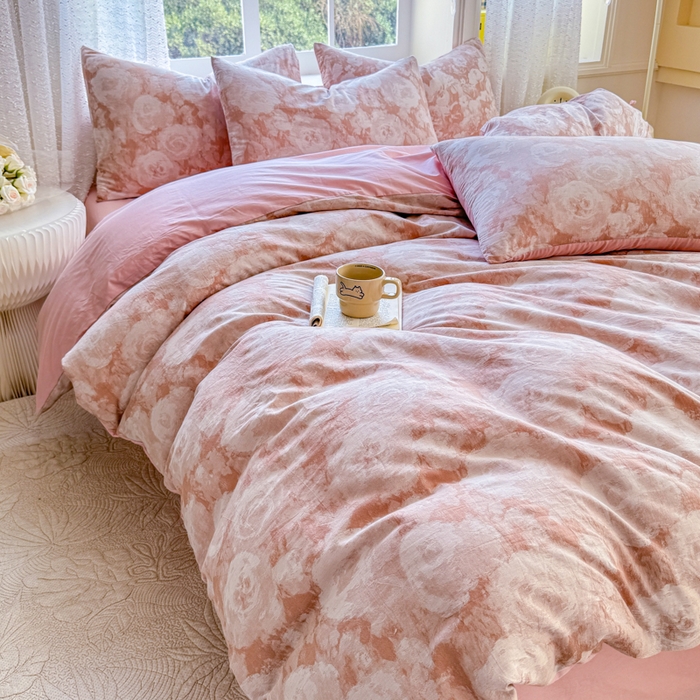 91家纺网 家纺一手货源 找家纺 疆东 疆东2026新款60支A类全棉长绒棉纯棉色织大提花四件套水洗全棉纯棉厚织色织提花肌理被套四件套单品 云裳粉