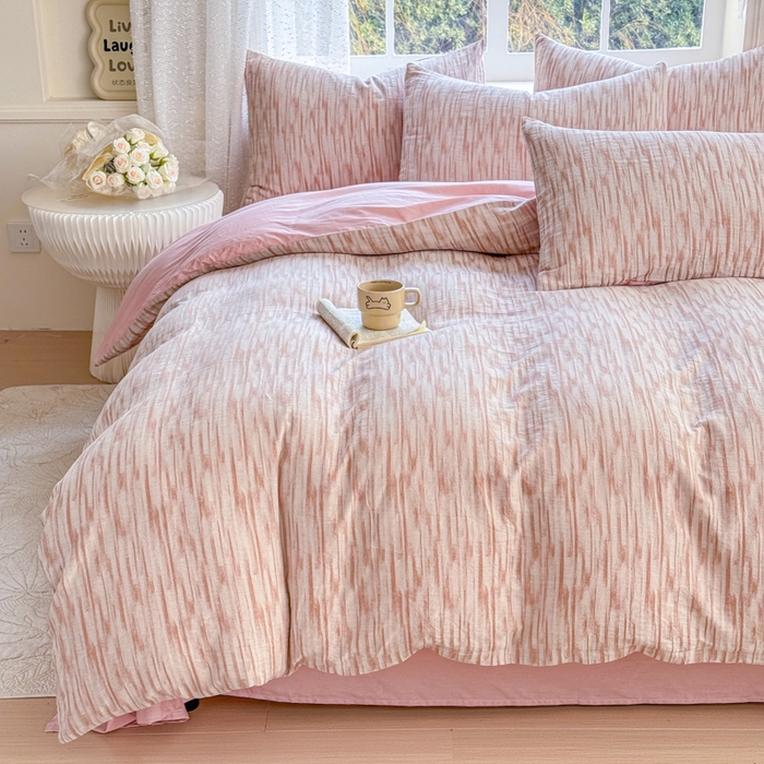 91家纺网 家纺一手货源 找家纺 疆东 疆东2026新款60支A类全棉长绒棉纯棉色织大提花四件套水洗全棉纯棉厚织色织提花肌理被套四件套单品 光影粉