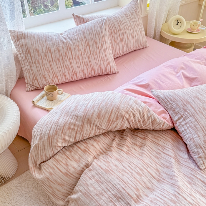 91家纺网 家纺一手货源 找家纺 疆东 疆东2026新款60支A类全棉长绒棉纯棉色织大提花四件套水洗全棉纯棉厚织色织提花肌理被套四件套单品 光影粉