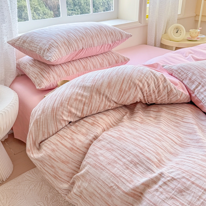 91家纺网 家纺一手货源 找家纺 疆东 疆东2026新款60支A类全棉长绒棉纯棉色织大提花四件套水洗全棉纯棉厚织色织提花肌理被套四件套单品 光影粉