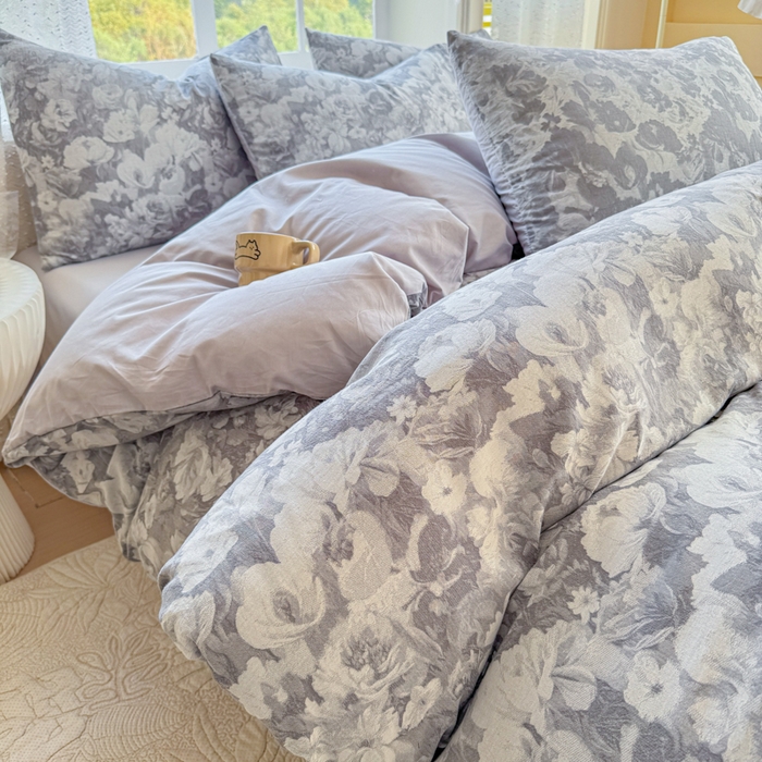 91家纺网 家纺一手货源 找家纺 疆东 疆东2026新款60支A类全棉长绒棉纯棉色织大提花四件套水洗全棉纯棉厚织色织提花肌理被套四件套单品 春序灰